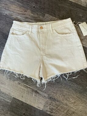 NWT Universal Thread Highest Rise Frayed Hem Shorts - Cream